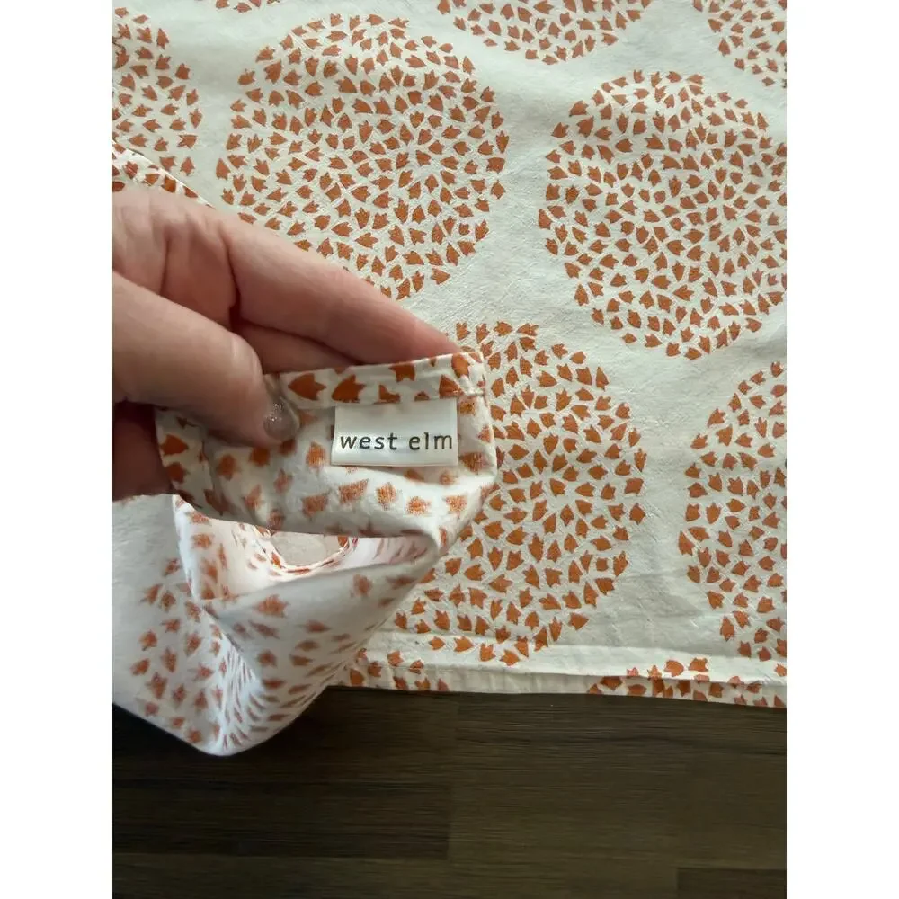 West Elm Napkins Set of 16 Orange Bloom and White 20x20 100% Cotton